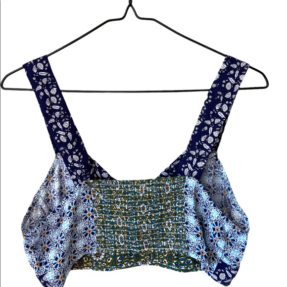 Forever 21 SUMMERY CROP TOP - Picture 2 of 5